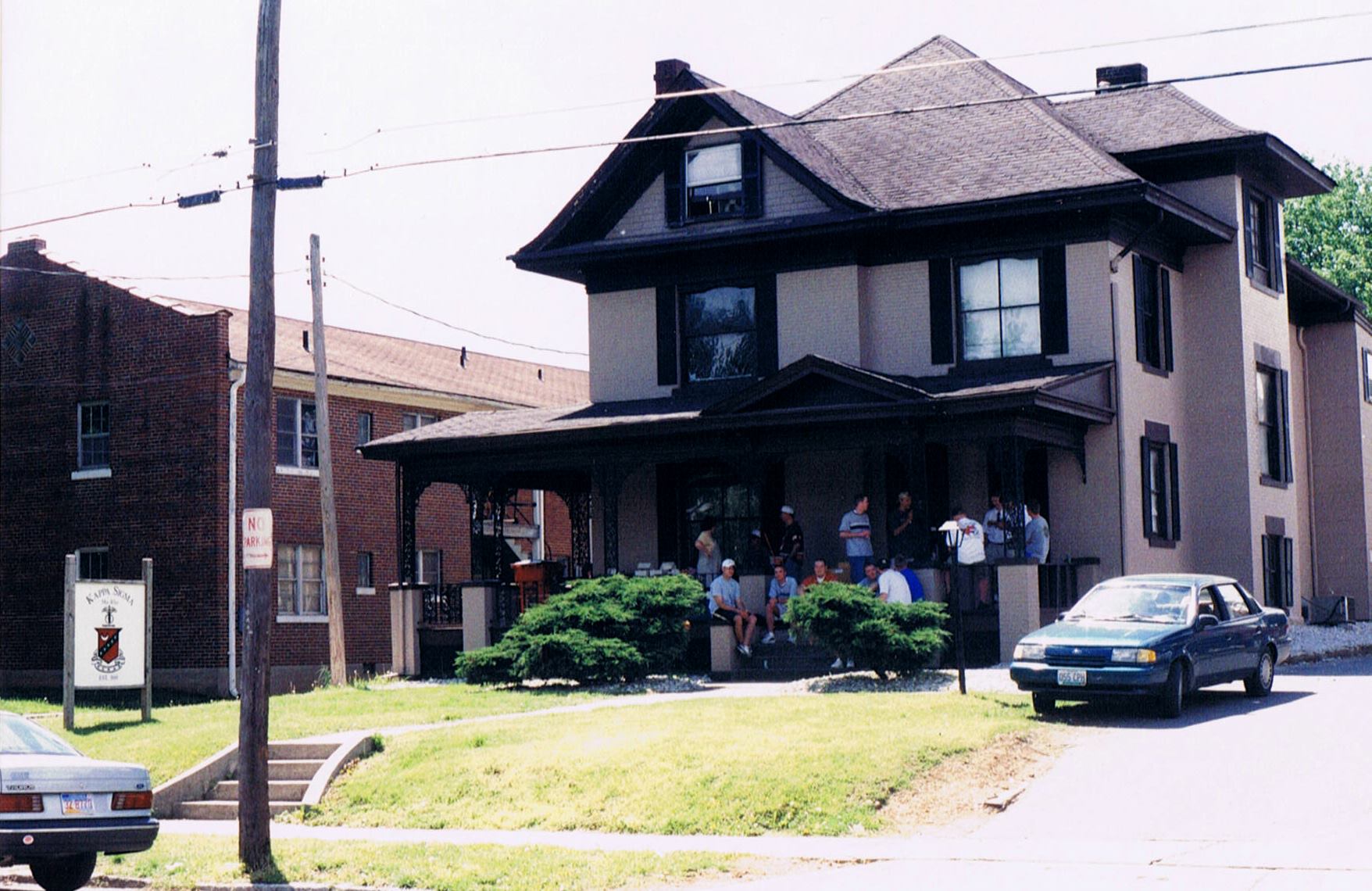 1046 E Elm St, Springfield, MO 65806